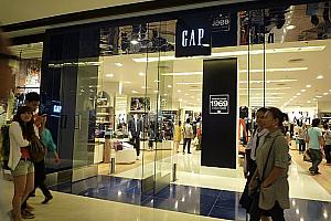 「GAP」は小さな子ども服まであるのでタイのお母さん方にも人気