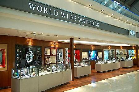 ３９ ワールド ワイド ウォッチ<br>
様々なブランドの時計が揃っています。
