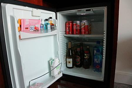 冷蔵庫。
