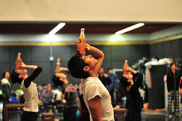 今回は、香港の文化を題材にしていることもあって、香港人はもちろん、外国人の観客にも楽しんでもらいたいと作品への取り組みにバレエ団の熱意が感じられます。