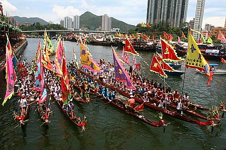 6月の香港 【2011年】 6月 ドラゴンボート 香港ディズニーランド コンサート パフォーマンスイベント