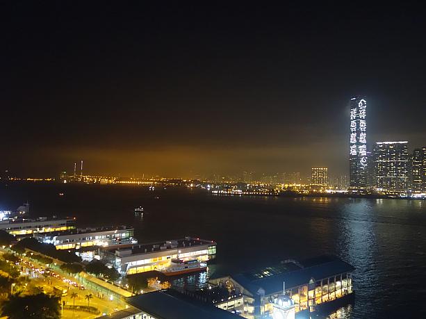 やっぱり香港の夜景はきれいですね～♪