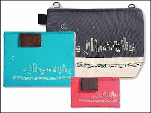 バッグ、iPadケース兼財布、iPhoneケース兼財布。ほかにも色違いあり。