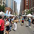 ニューヨークの夏の恒例イベント、ストリートフェア。毎週末、市内のどこかで必ず開催されています。<br>ニューヨーク版縁日です。
