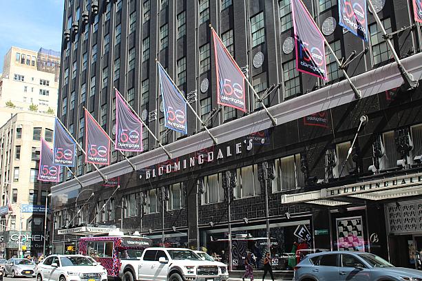 ニューヨークを代表するデパートの一つ、ブルーミングデールズは今年で150周年！<br>歴史の浅いアメリカでは老舗中の老舗です。