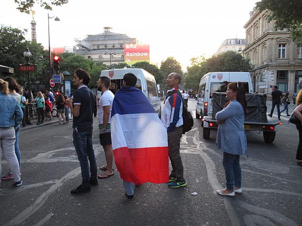 フランスチームの快挙に国中が盛り上がるフランスでした。