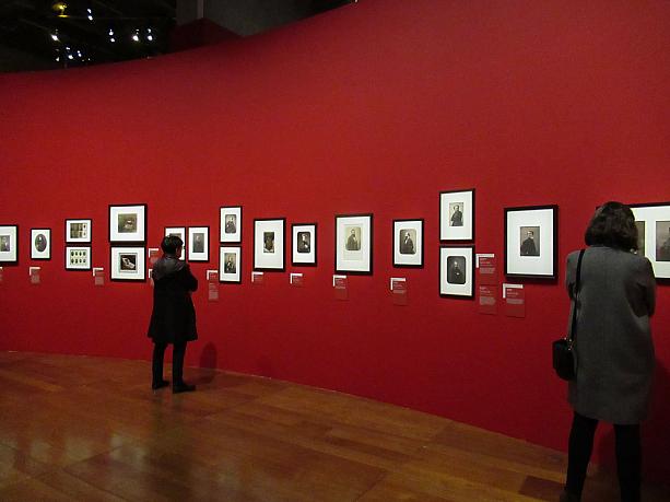 今回は19世紀のパリの写真家として有名なナダール家のエクスポが開催されています。
