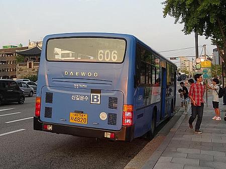現在のバスの色（幹線バス）
