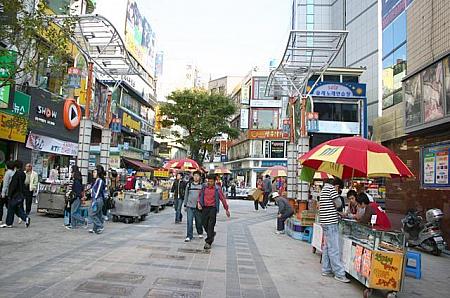 前夜祭がおこなわれたり現在もしています。釜山国際映画祭の原点がここ・BIFF広場。