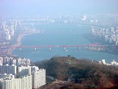 漢江（ハンガン）と聖水（ソンス）大橋