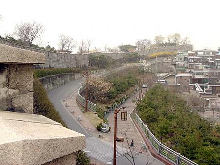 ソウルの城郭を歩く、パート２（大学路から東大門へ）