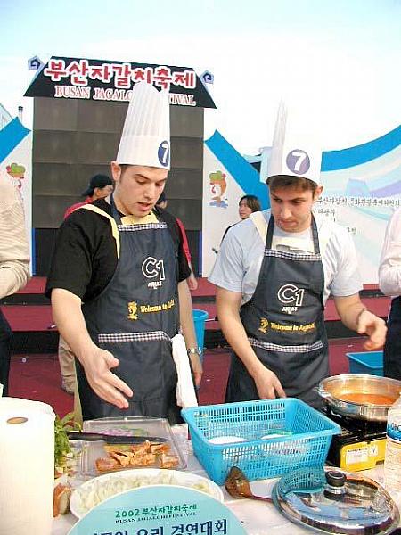 チャガルチ祭り　外国人料理大会２００２