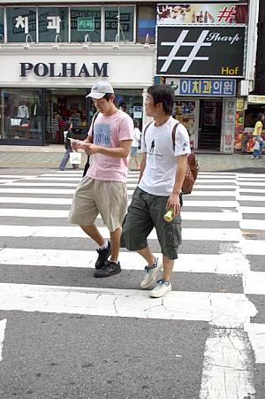 写真で見る釜山ファッションチェック！【２００６年８月】 ８月の服装8月の服装