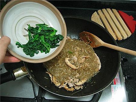 チャプチェ大好き！おうちで作ってみよう！ 韓国料理レシピ 雑菜チャッチェ