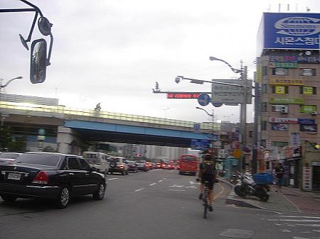 「日本の皆さんに釜山のバイクショップを見せてあげましょう！」ｂｙ漫画さん