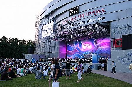 2010文化と芸術のあるソウル広場