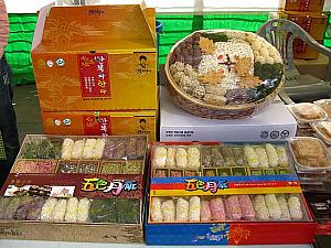 韓菓はデパートやスーパーのものより素朴なカンジ！？