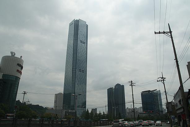 これから釜山のランドマークになりそう！釜山金融センターの高層ビル！