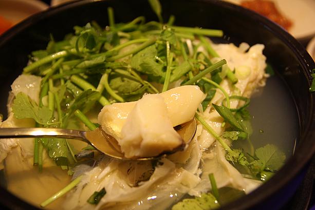 釜山に来たらぜひ食べてほしいグルメの１つ、塩ベースのデグタン！