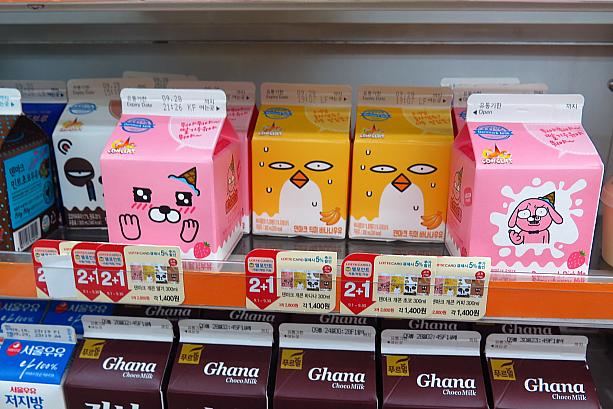 味付き牛乳の種類が豊富な韓国。牛乳コーナーを見ると、何だかカワイイパッケージの牛乳が。デンマークミルクから出ているバナナ牛乳とイチゴ牛乳。韓国のお笑いステージ番組「ゲグコンソトゥ（ギャグコンサート）」とのコラボ商品で、略して「ゲコン牛乳（ウユ）」とか～それにしてもキャラクターはどこかで見たことのあるような・・・