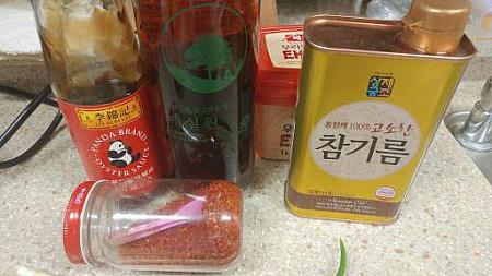 主婦料理企画・韓国料理を作ろう～デジゴギコンナムルポックン編！ 手作り かんこく料理 韓国料理 レシピ 家庭料理 簡単韓国料理 豆もやし料理豚肉料理