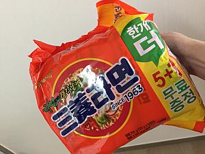 韓国のインスタント麺ってどんな味？あれこれ食べ比べてみましょう～！インスタントラーメン