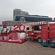 ソウル市庁前の広場、救世軍の歳末助け合い募金のトラックが出てますネ~。