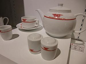 オリジナル茶器（518元）