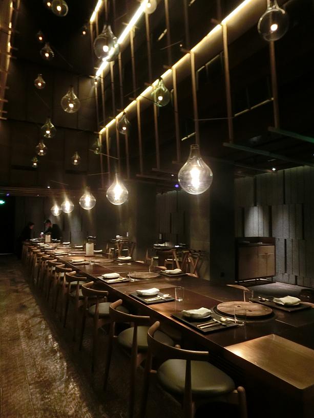 2階には上海で最高級の韓国料理店「CHI-Q」が。フレンチのジャン・ジョルジュの系列店です