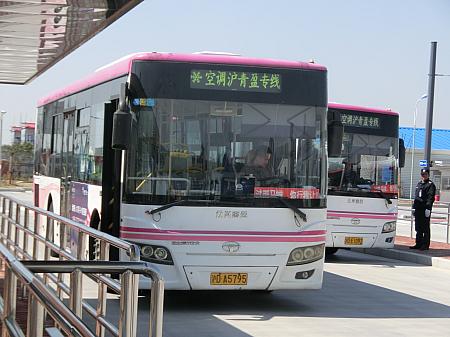 青浦区中心地行きのバス