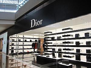 「Dior」