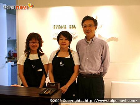 （写真右から）オーナーのハギタさん、日本語ペラペラのエイミーさん、とスタッフの方