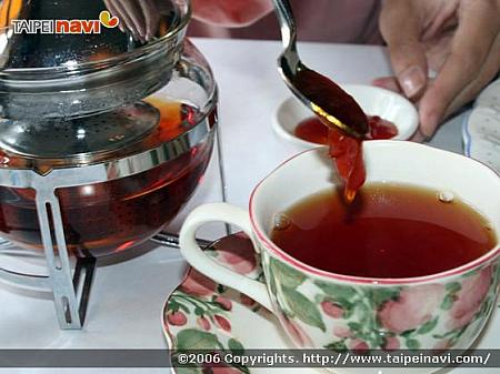 ■ 俄羅斯紅茶（ロシアンティー）　■ 俄羅斯果香茶（ロシアンフルーツティー）