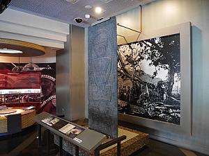 原住民のアーティストが順益台湾原住民博物館のために制作した石板彫刻