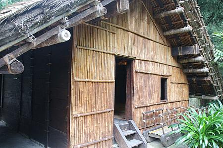 アミ族といっても、部落ごとに家屋様式も異なります、これは最大人口を誇る太巴塱部落の様式です