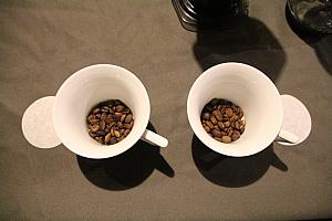 地元の東山コーヒーとブレンドコーヒーの2種