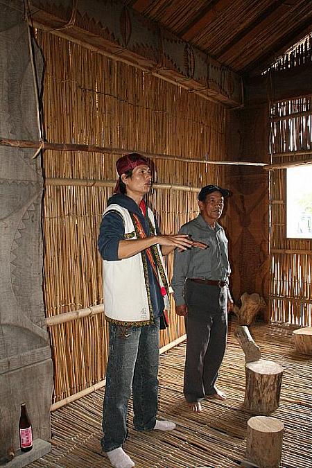 村のアミ族の人たちが今でも集会で使用している場所です