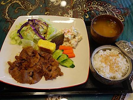 豬肉姜燒定食(180元)