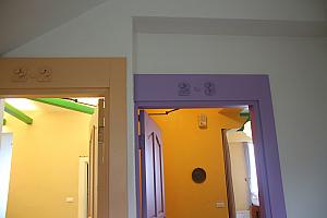 ライトな色彩の部屋