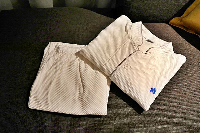 ワッフル素材で着心地よし