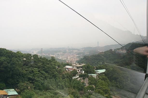 台北の景色が一望できるのもロープウェイの大きな魅力です！