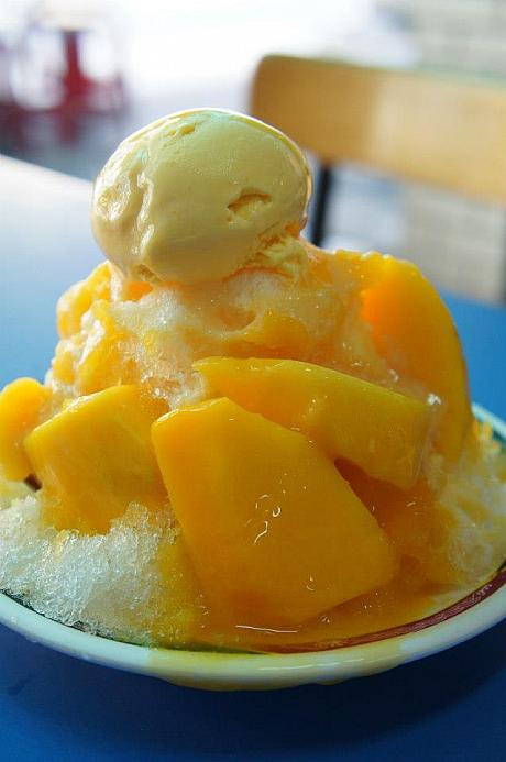 台湾と言ったらマンゴーかき氷！という方も多いはず！でも、もうすぐマンゴーの時季も終わってしまいます・・・ということでこの夏ナビが食べたかき氷特集♪
