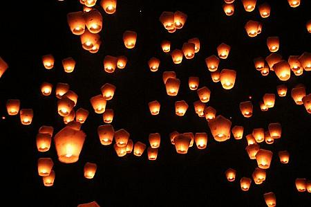 2014年平渓ランタンフェスティバルに行ってきました～！ ランタン 平渓 平渓ランタン 幻想的 熱気球 元宵節天燈