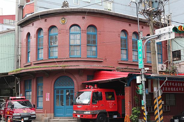 こちらの消防局は、日本統治時代の建物です