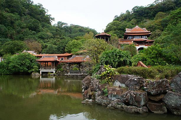 中国庭園がひろがる「The One南園」。最近、ナビのお気に入りの場所となっています。