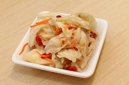 黄金泡菜(40元)　ピリ辛あっさりの台湾版キムチ