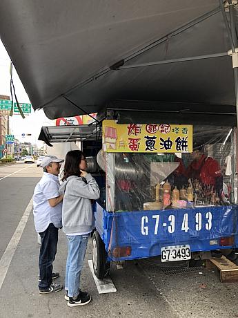 高鉄「台南」駅から車で30分！食べ歩き天国の六甲で台湾ならではの美食を食べてきました♪ 六甲 台南グルメ 台南 台湾小吃 食べ歩き コスパ良し 蔥油餅 かき氷 黒輪スムージー
