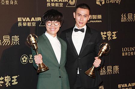 盧廣仲と、『花甲男孩轉大人』で最優秀助演男優賞を受賞した劉冠廷。