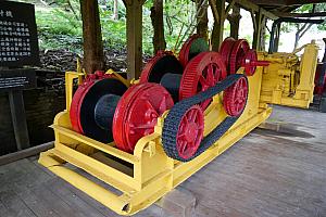営林場時代に木材を牽引していた機械
