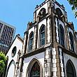 長安東路と林森北路の交差点に鎮座するのが「中山基督長老教会」です。大正町に暮らす日本人のために建てられた「大正町教会」が前身です。